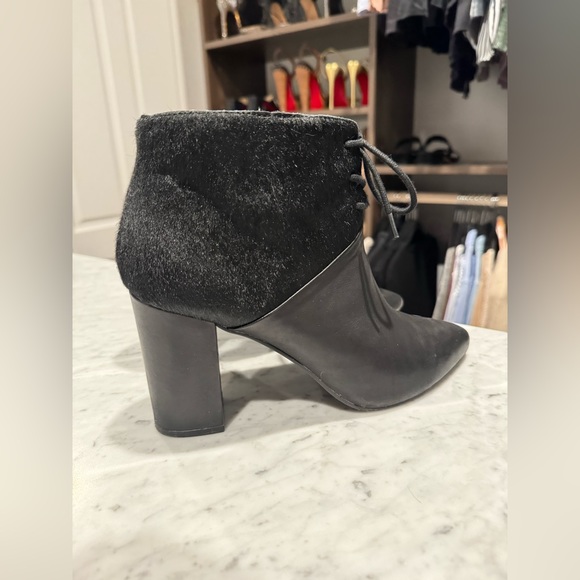 Hair on hide black booties - Picture 1 of 5